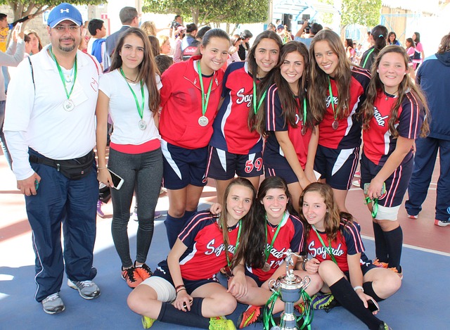 NBA快讯｜火箭全员迎战湖人，杜兰特伤情公布，布朗曝新发型。​.